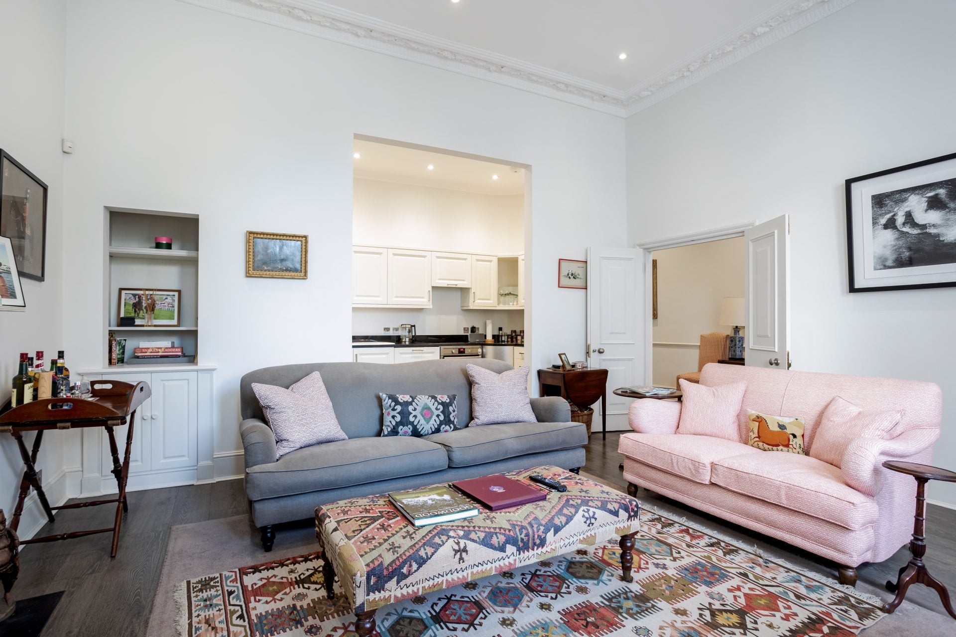 Flat Cranley Gardens in Greater London