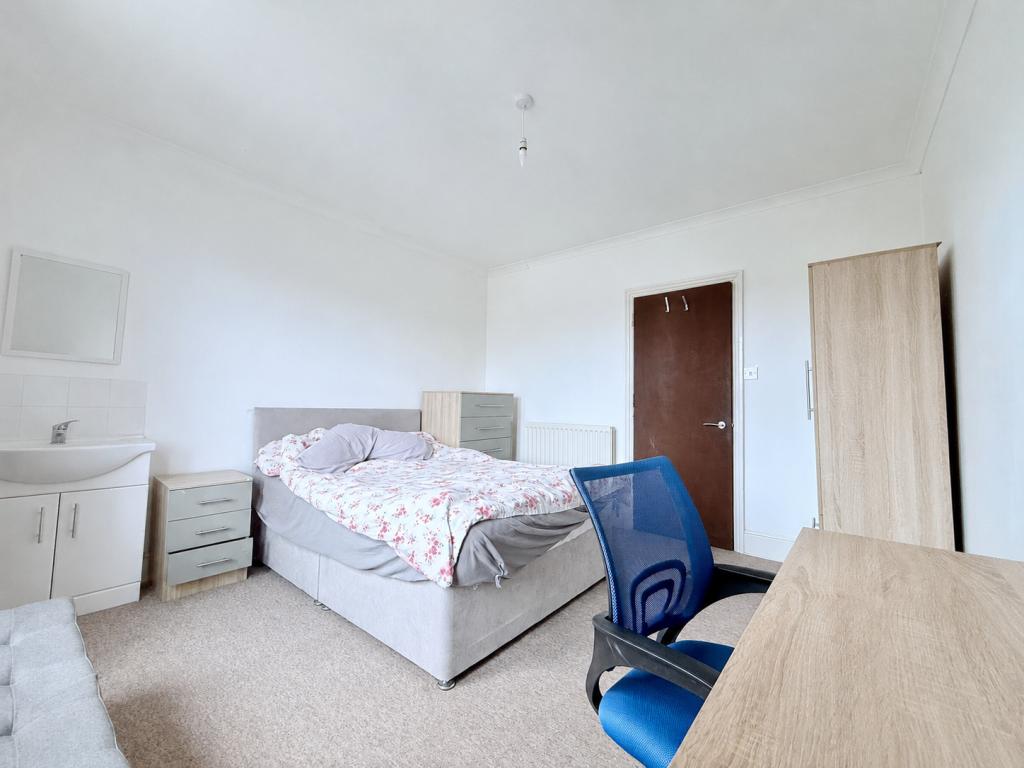 Room Green Road in Bournemouth