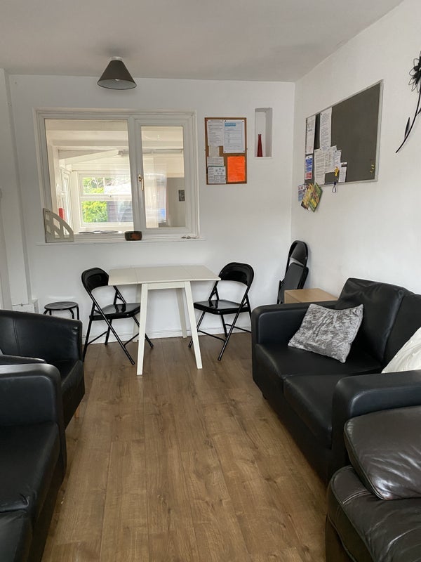 Room Enfield Road in Norwich