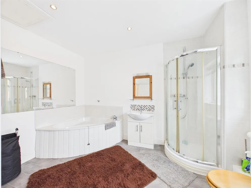 Room Gladstone Street in Harborough