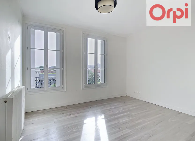 Flat Rue Mirabeau in Choisy-le-Roi