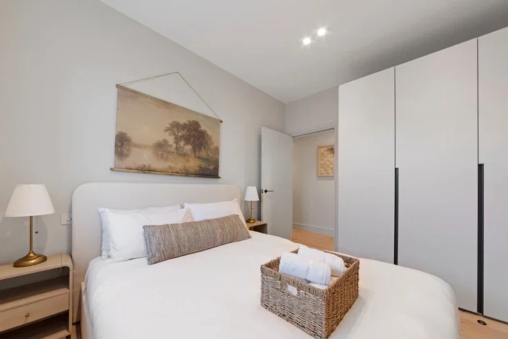 Flat Camden High Street in Greater London
