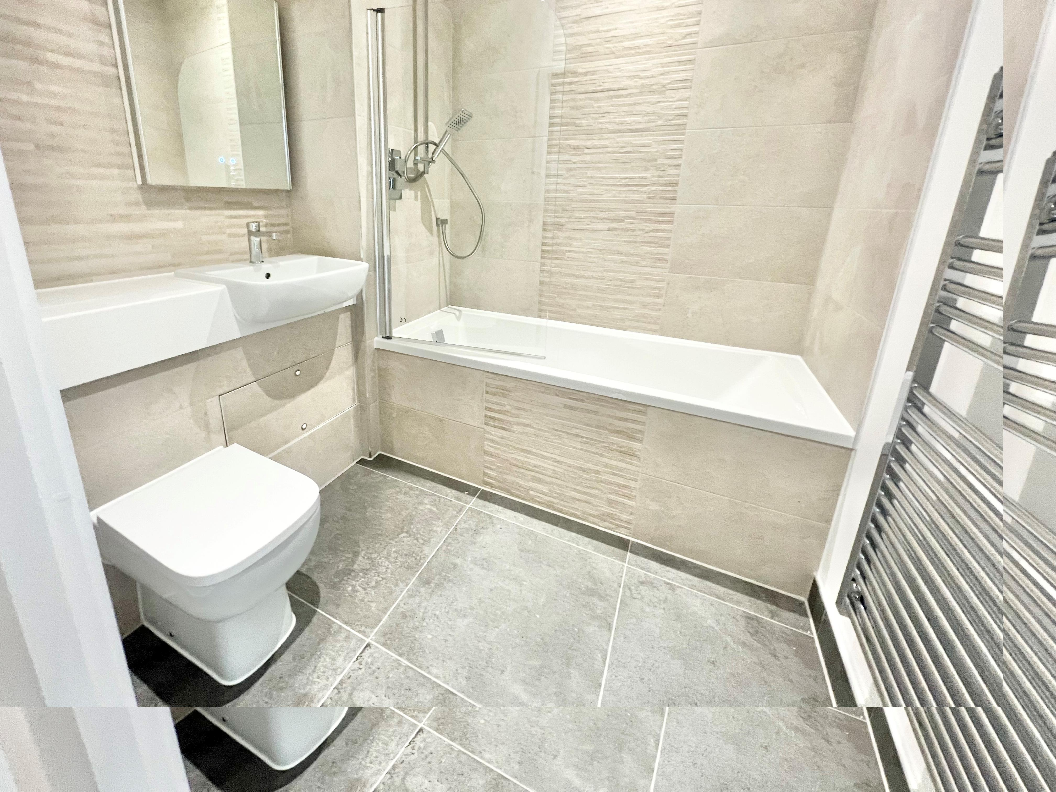 Flat Alençon Link in Basingstoke and Deane