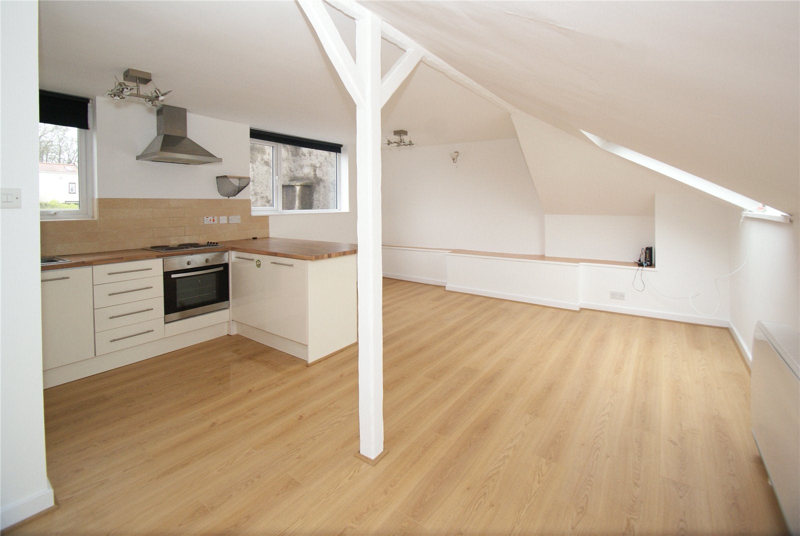 Flat Lower Redland Road in Bristol
