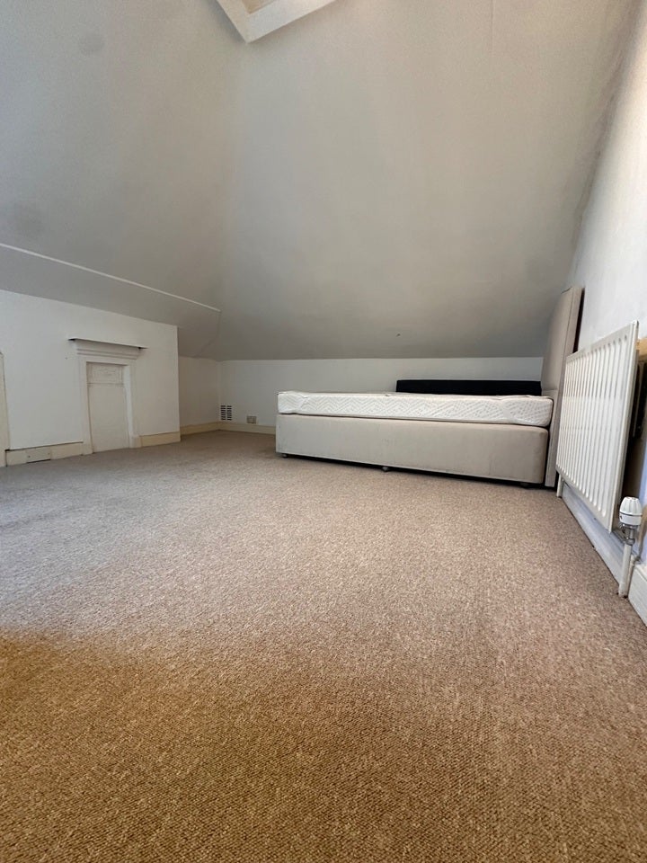 Room Wimborne Road in Bournemouth