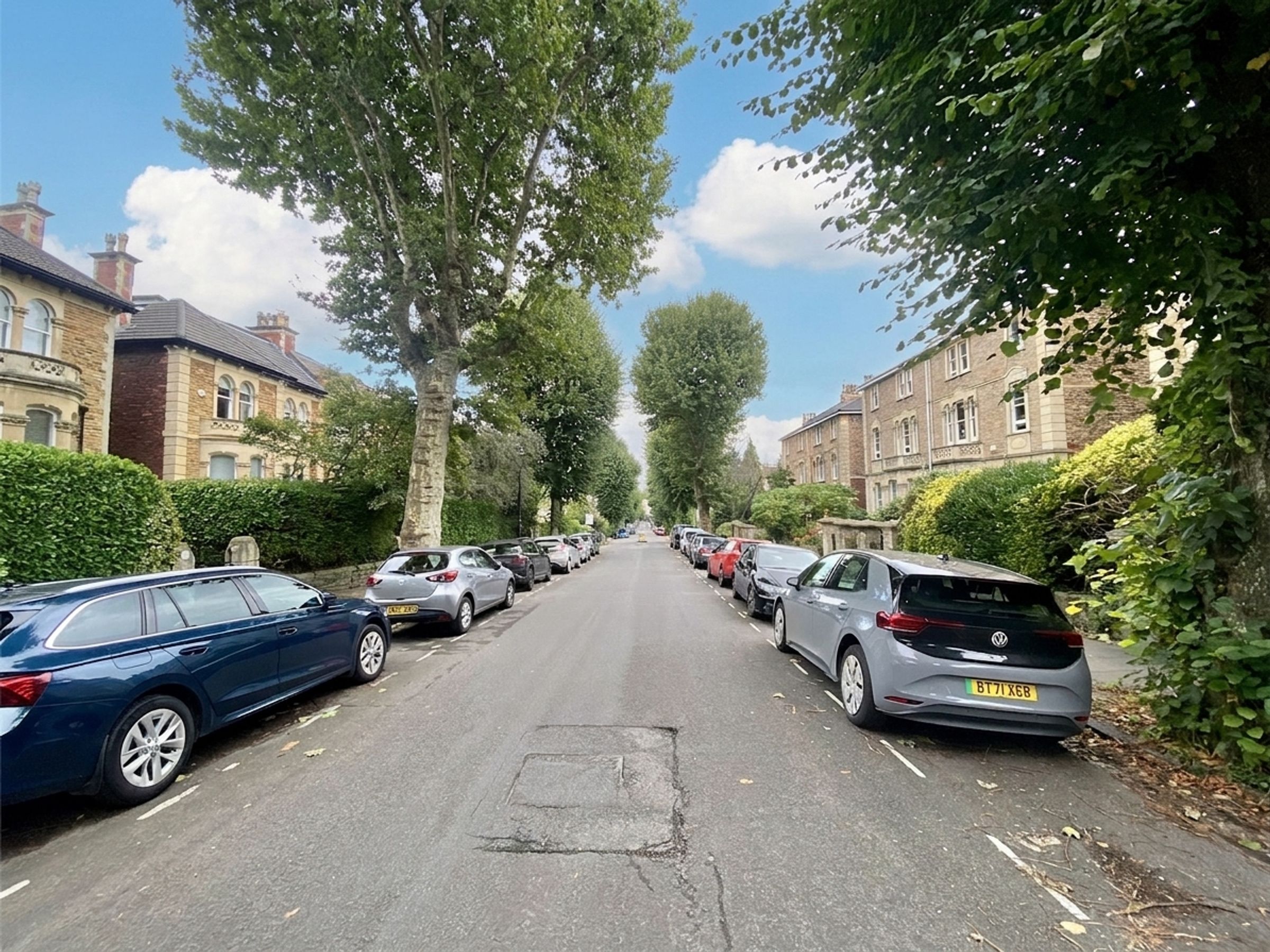 Flat Saint Johns Road in Bristol