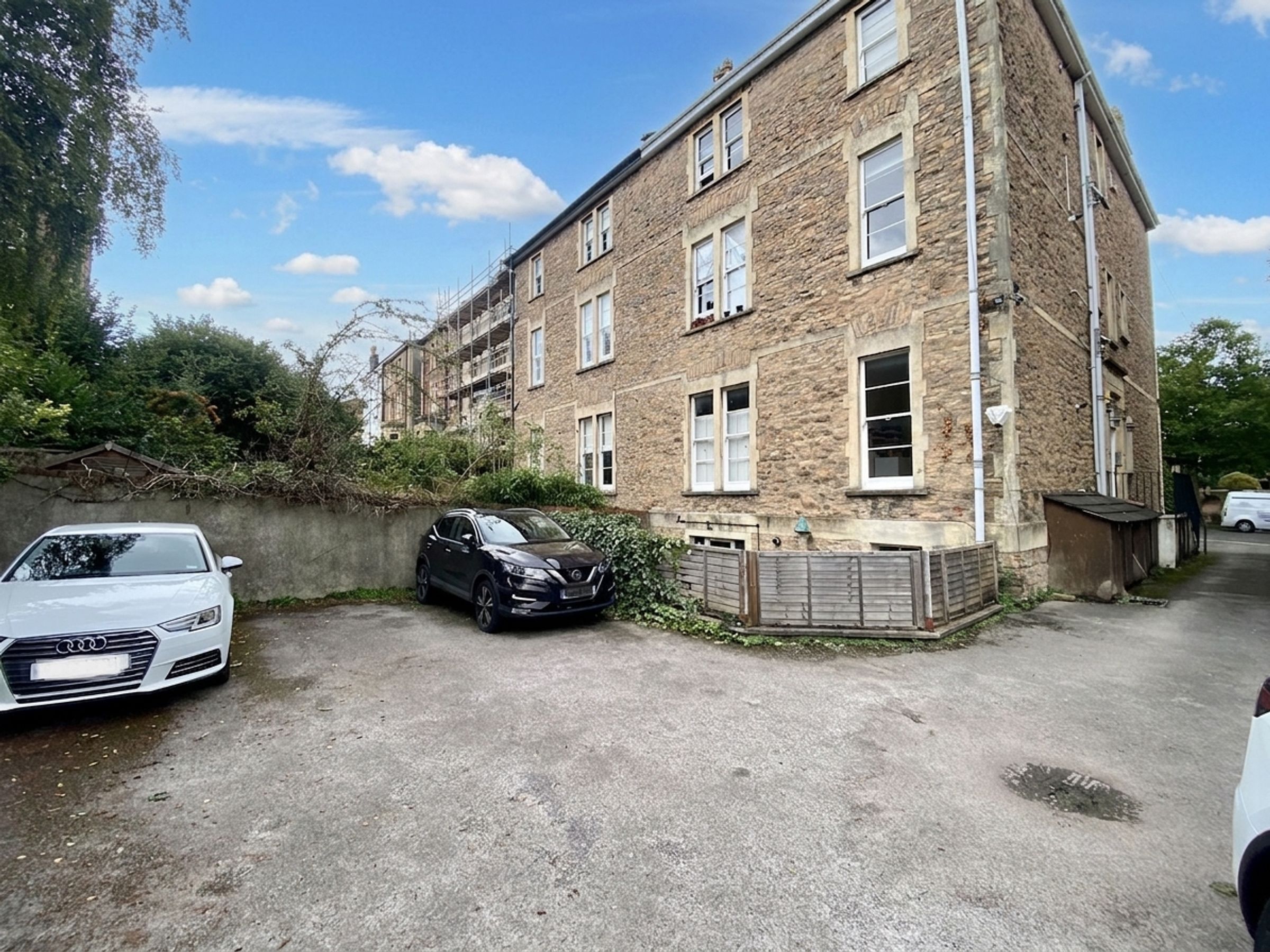 Flat Saint Johns Road in Bristol