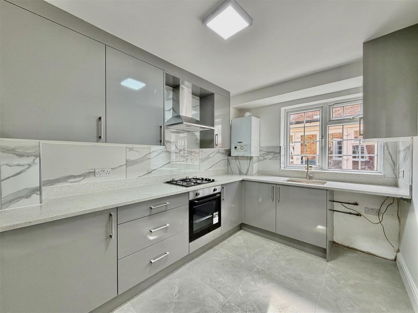 Flat Staines Road in Borough of Spelthorne