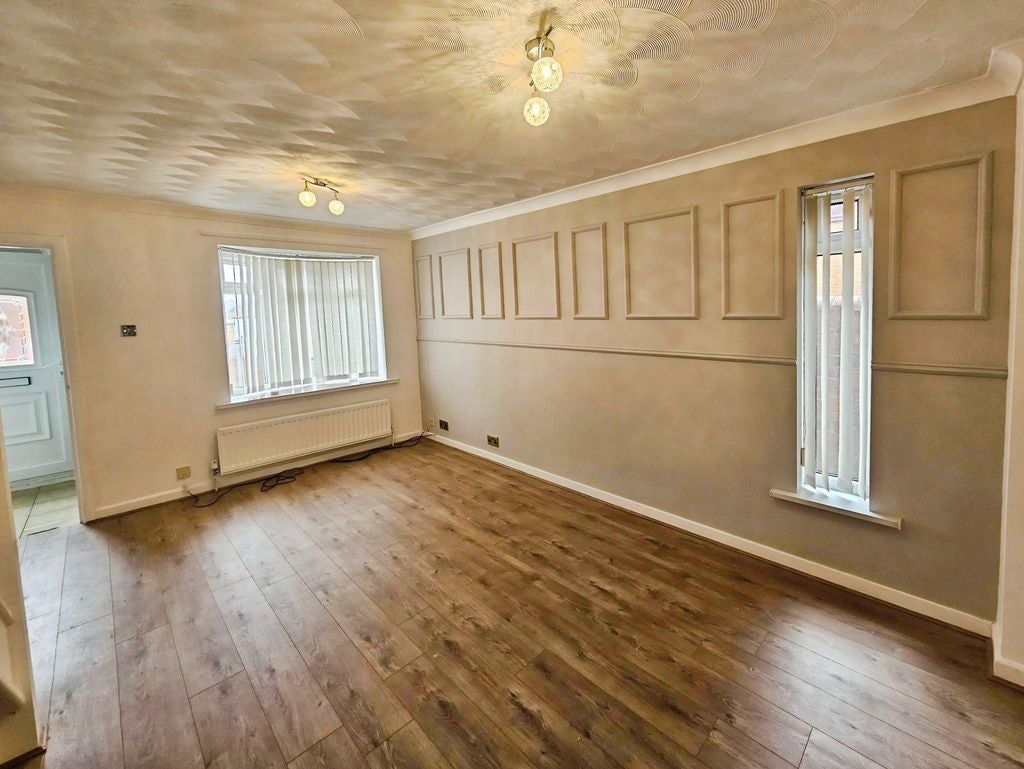 Flat Cherrytree Court in Bebside