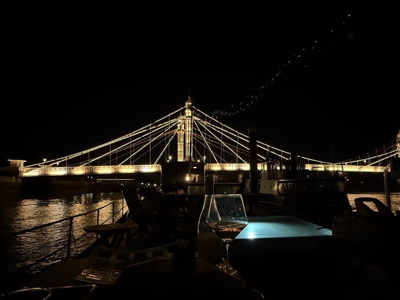 Room Cadogan Pier in Greater London