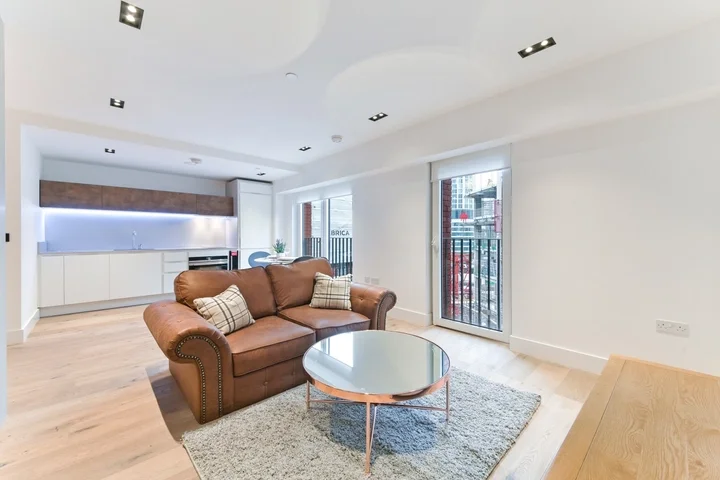 Flat Wandsworth Road in Greater London