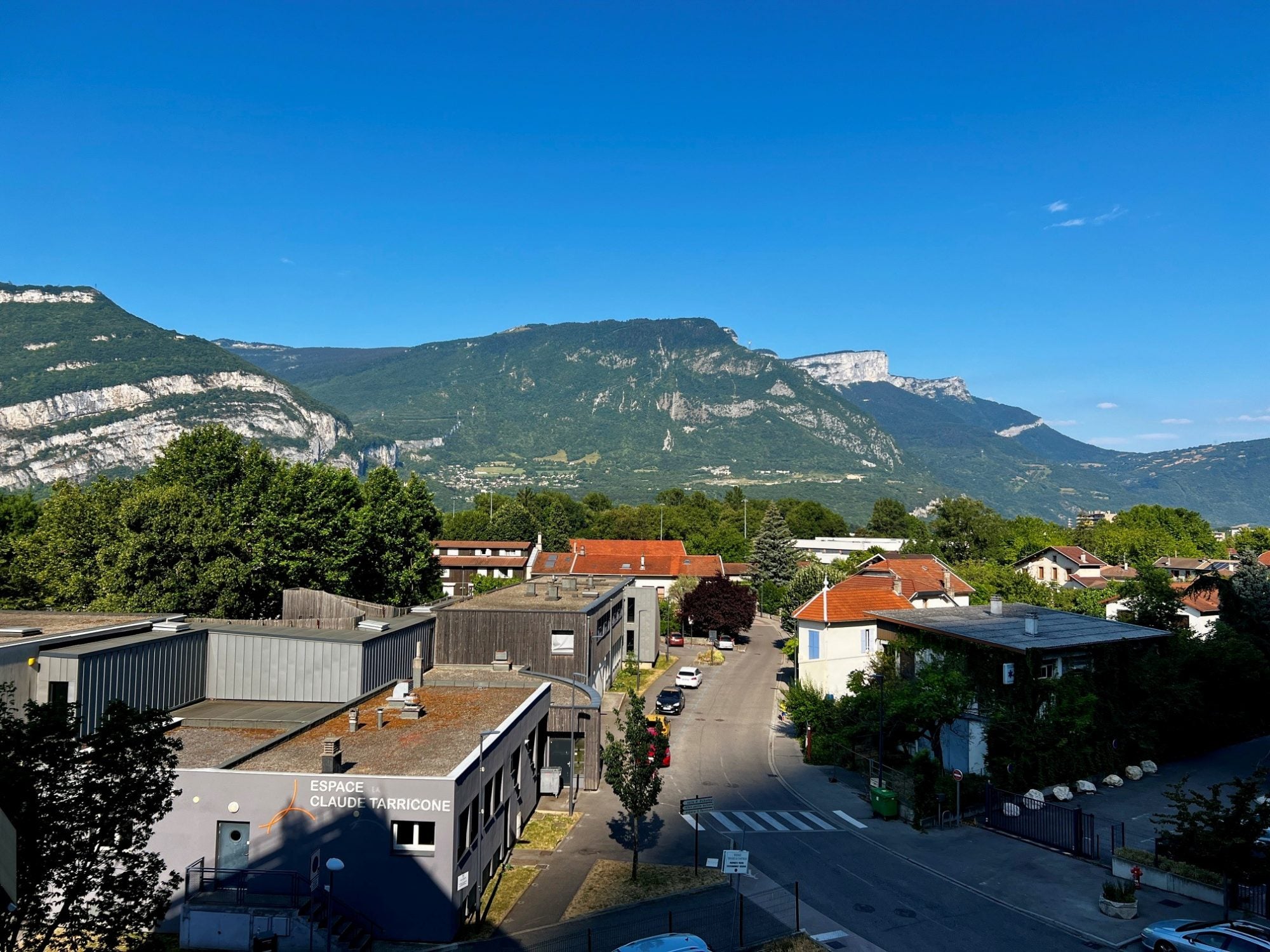 Flat Avenue du Général Leclerc in Saint-Martin-le-Vinoux