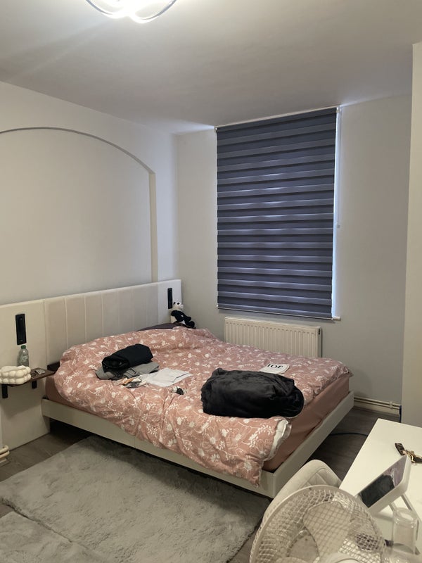 Room Grove Cottages in Greater London