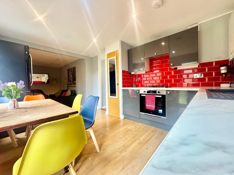 House Forrester Close in Canterbury