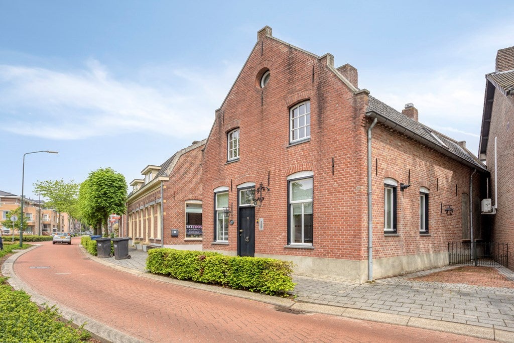 Hoekwoning te koop: Bakkerstraat 57, Valkenswaard