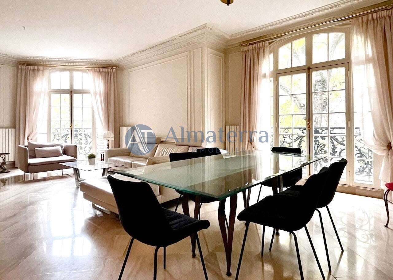 Maison Rue François Millet à Paris