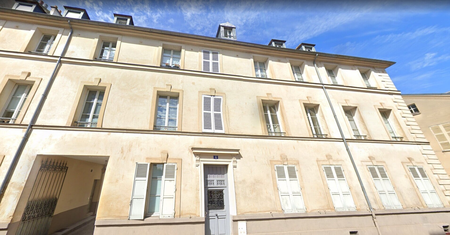 Flat Rue Édouard Charton in Versailles