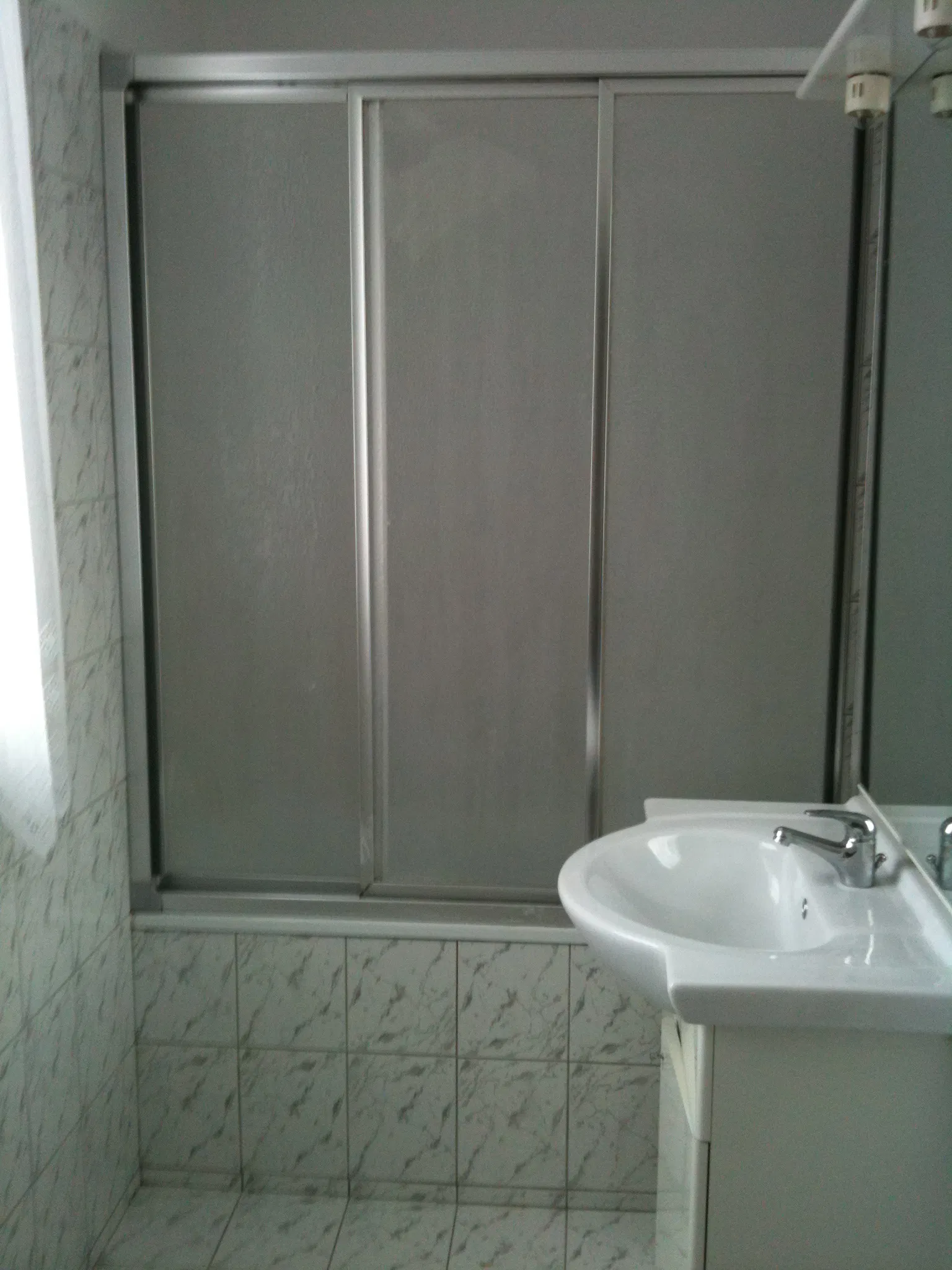 Room Route de Troux in Guyancourt