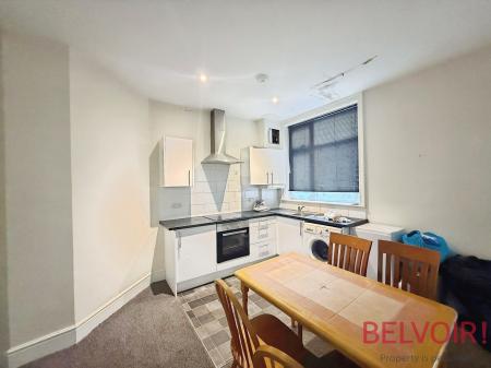 Flat Albert Street in Mansfield Woodhouse