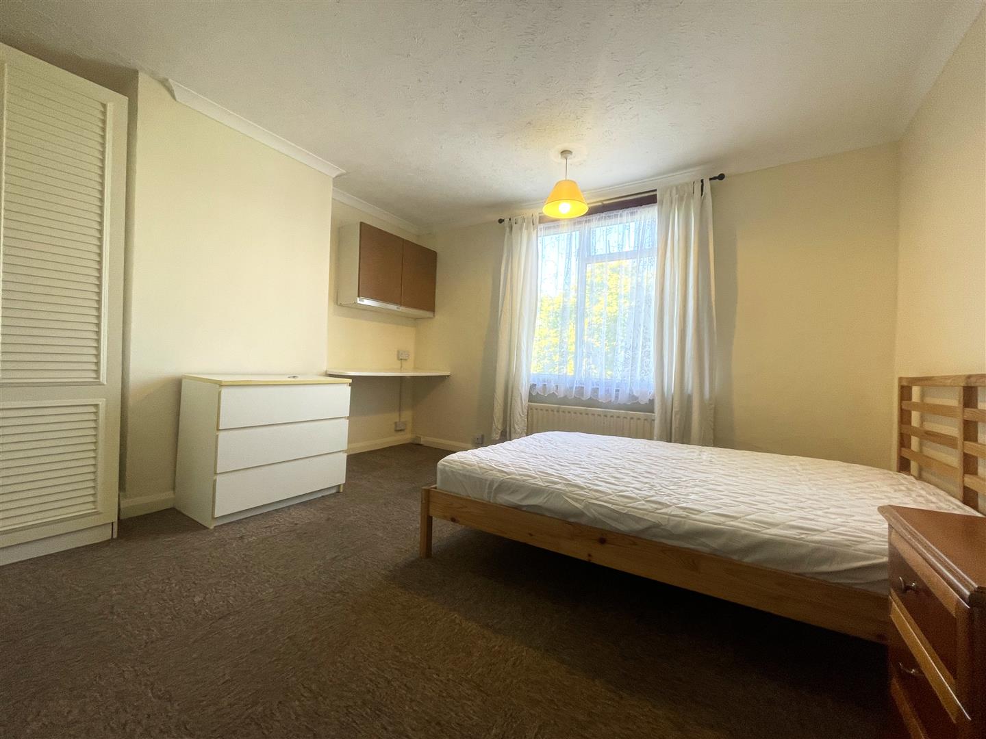 Room Wyles Street in Gillingham