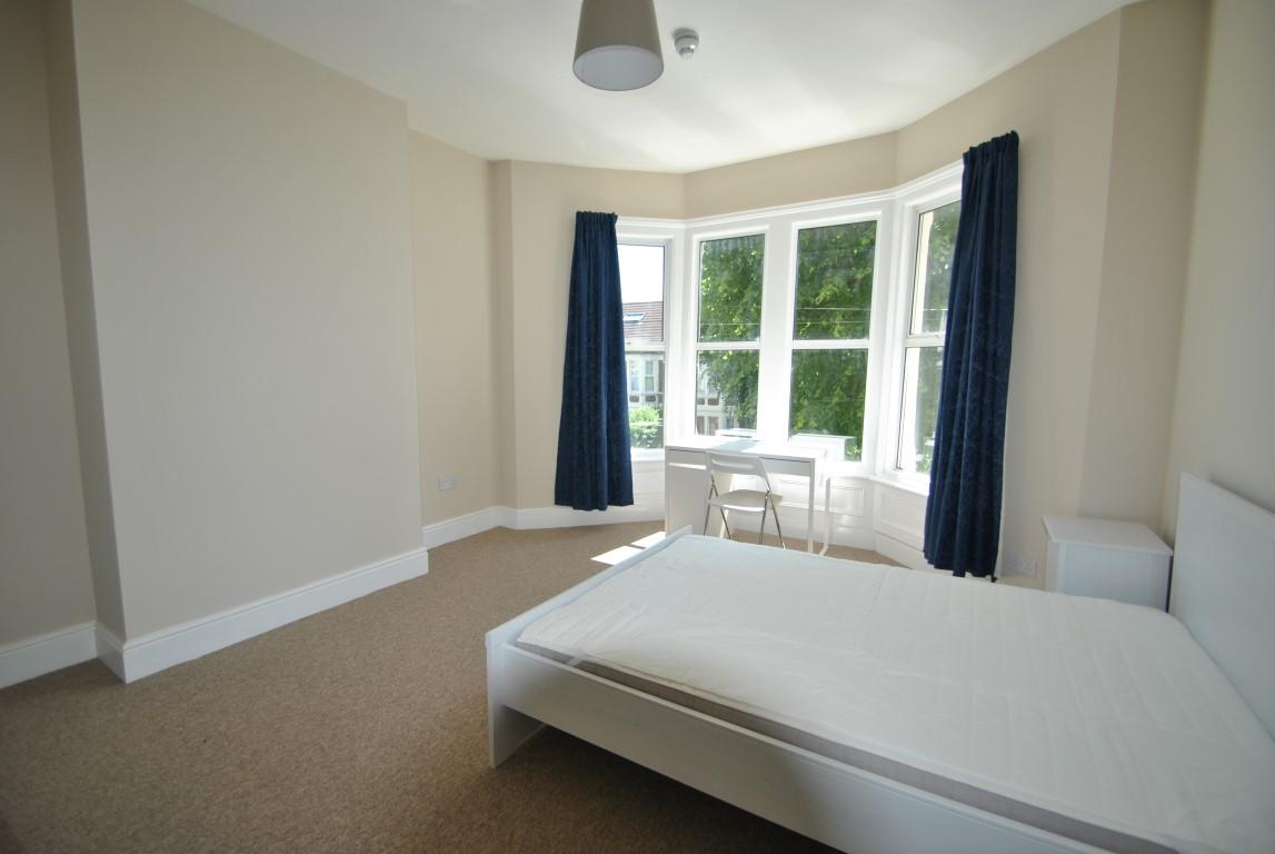 Room Filton Avenue in Bristol