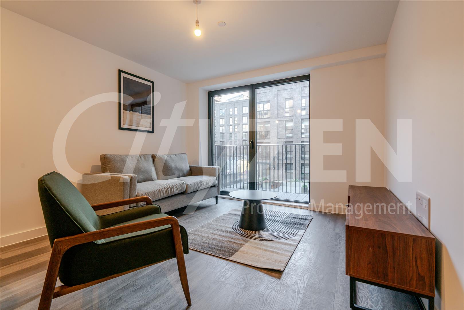 Flat Ordsall Lane in Salford