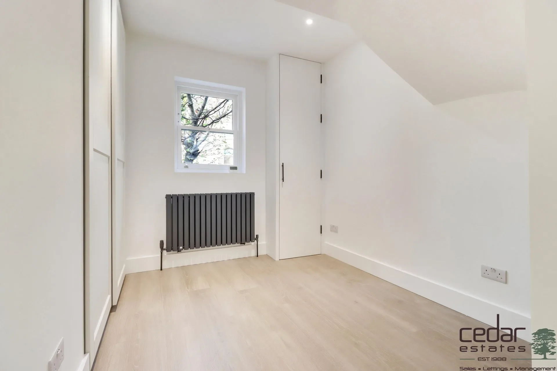 Flat Goldhurst Terrace in Greater London