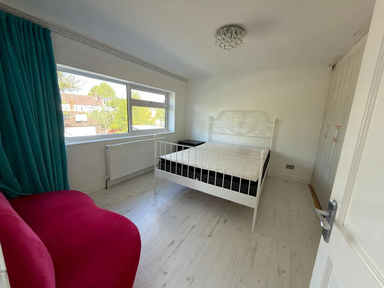 House Hydefield Close in Greater London