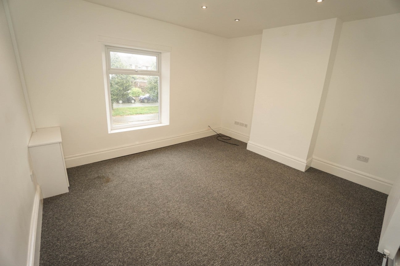 Flat Chorley New Road in Horwich