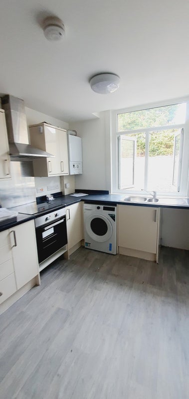 Room Upper Stone Street in Maidstone
