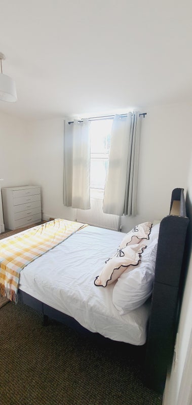 Room Upper Stone Street in Maidstone