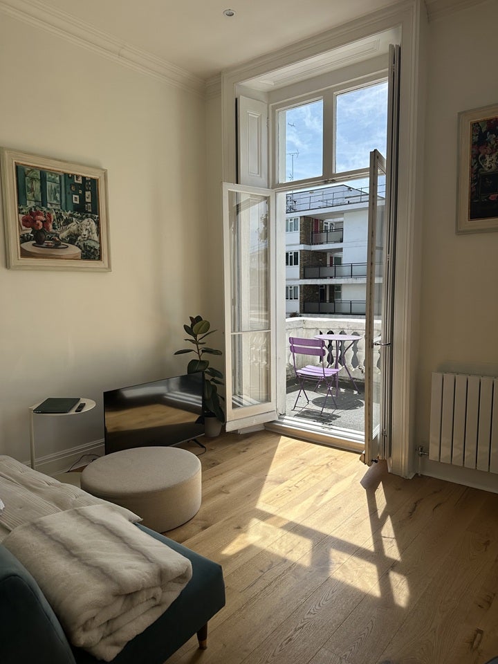 Flat Claverton Street in City of Westminster