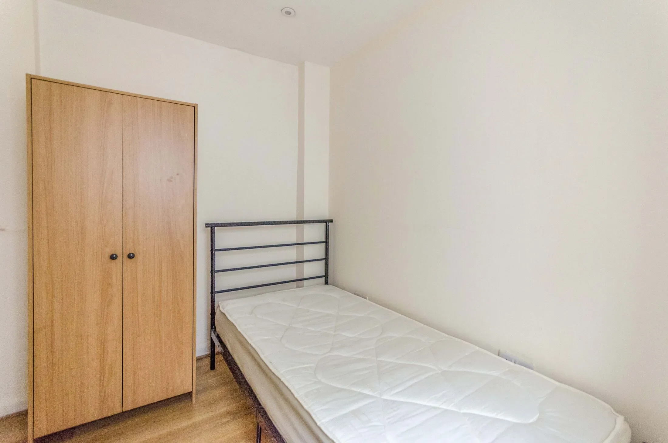 Flat Acton Street in Greater London