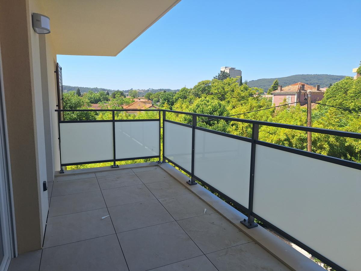 Appartement Lotissement Bain à Draguignan