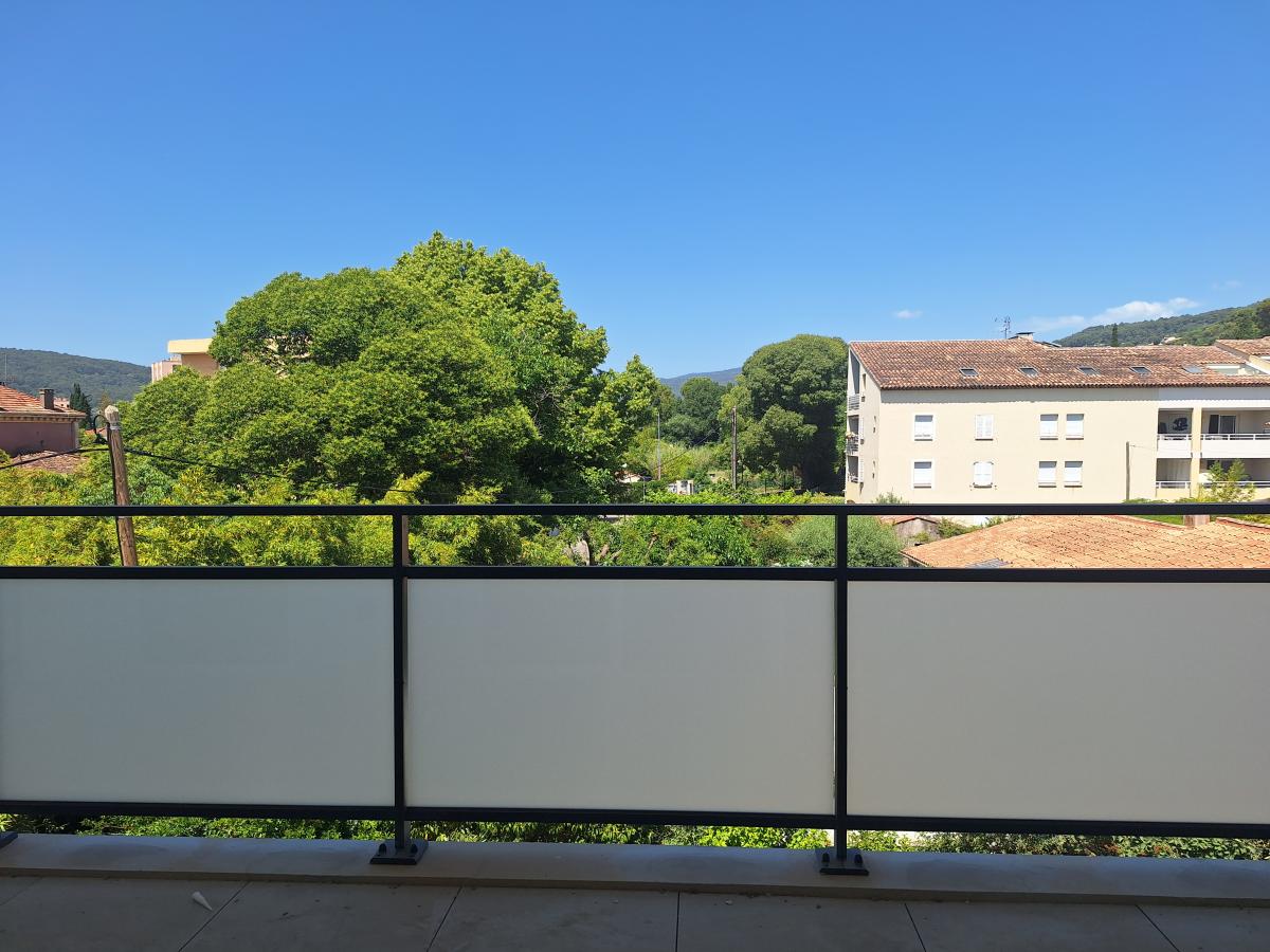 Appartement Lotissement Bain à Draguignan