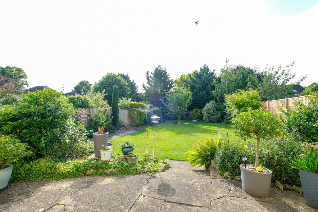 Room The Drive in Greater London