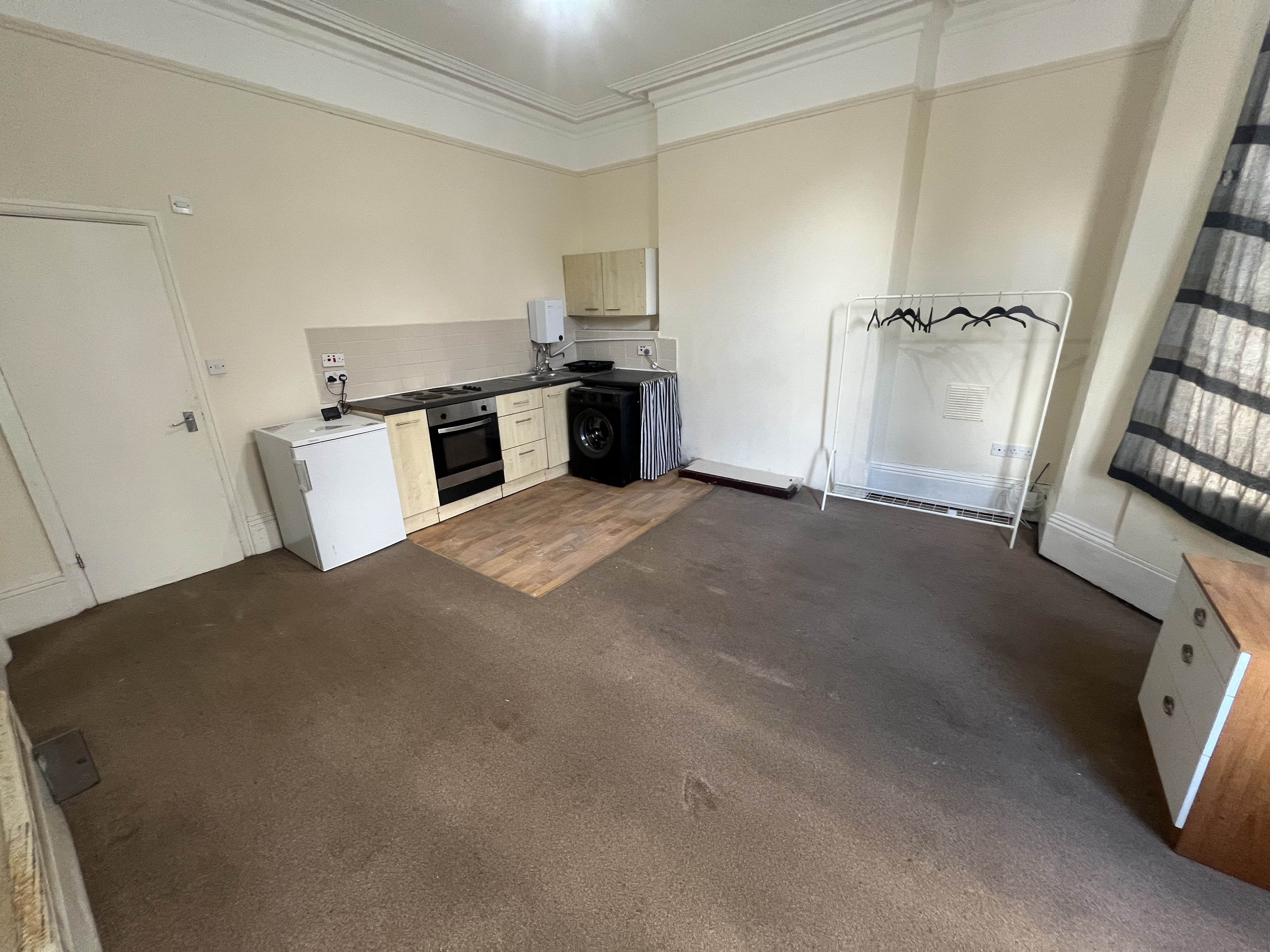 Flat Melville Road in Birmingham