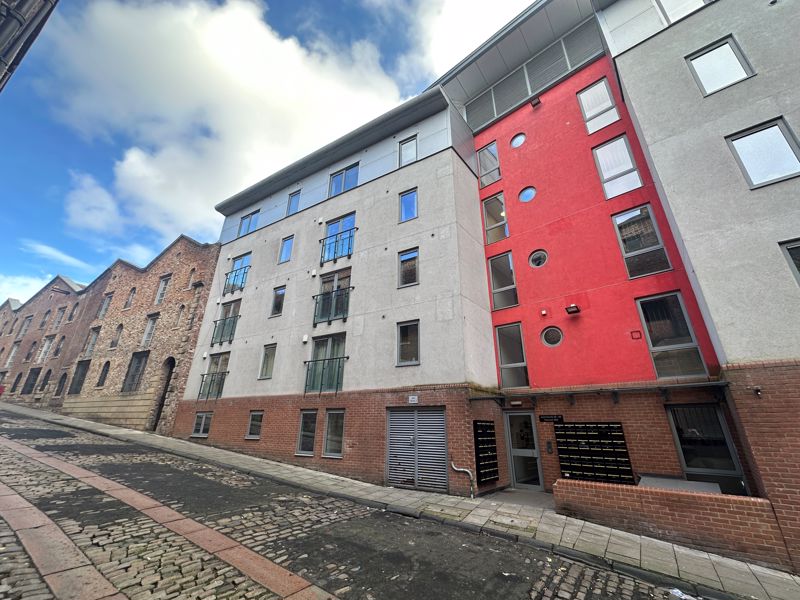 Flat Hanover Street in Newcastle upon Tyne