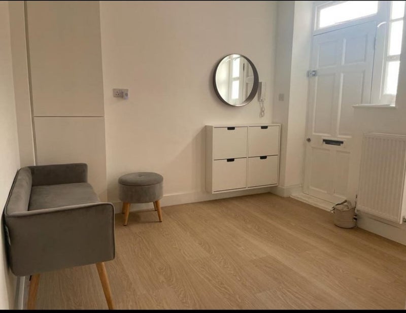 Room Lyons Place in City of Westminster