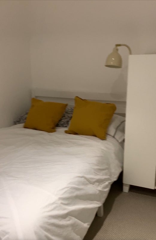 Room Lyons Place in City of Westminster