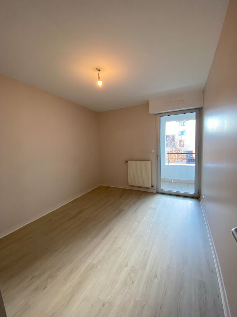 Appartement Rue Henri Servain à Saint-Brieuc