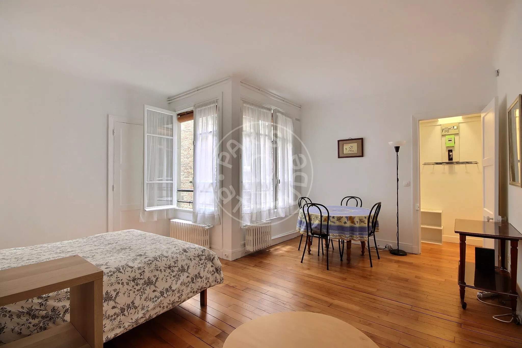 Appartement Rue de Pontoise à Paris
