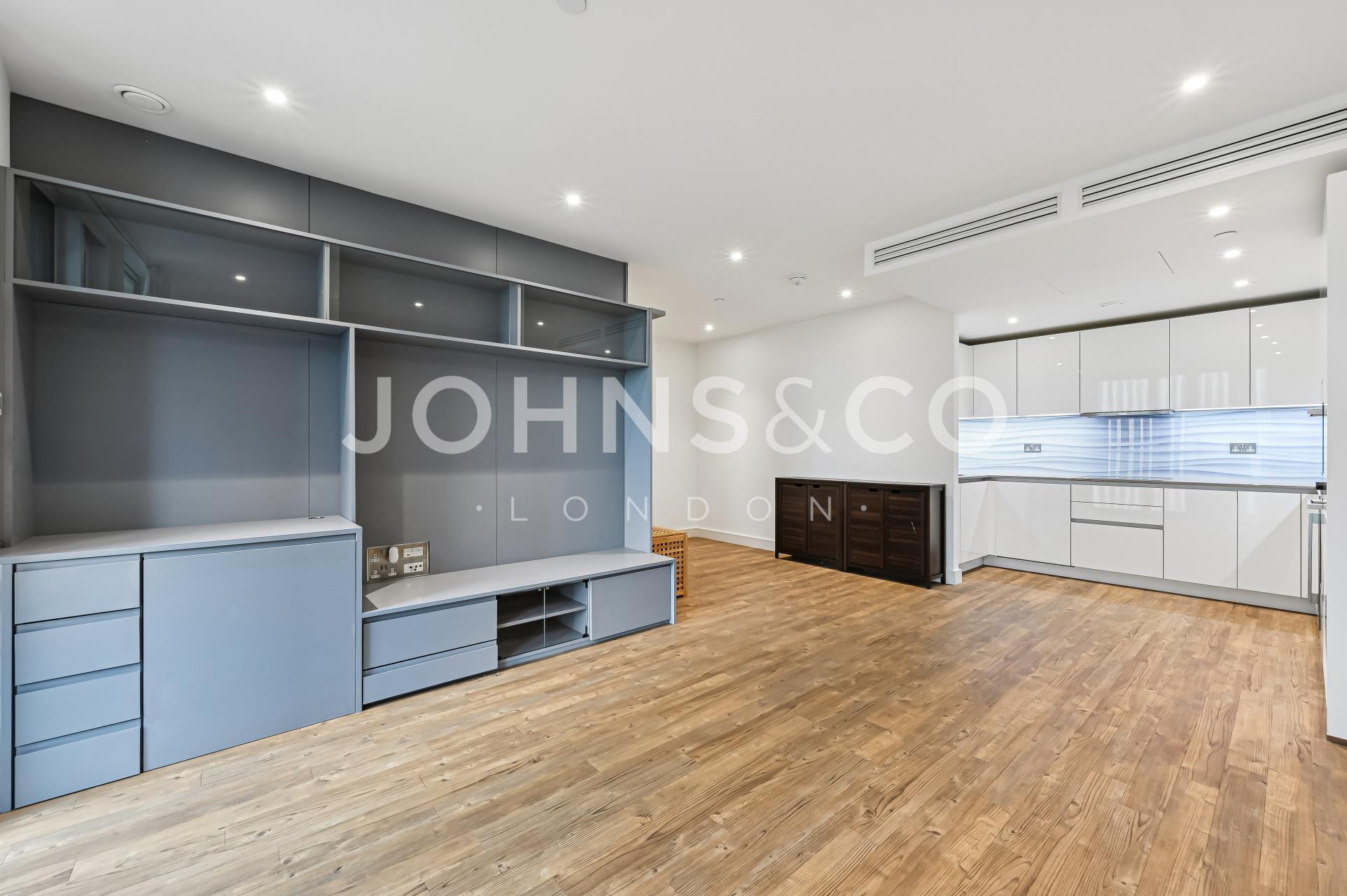 Flat Wandsworth Road in Greater London