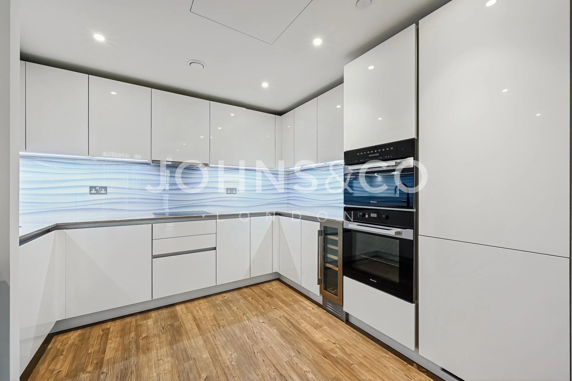 Flat Wandsworth Road in Greater London