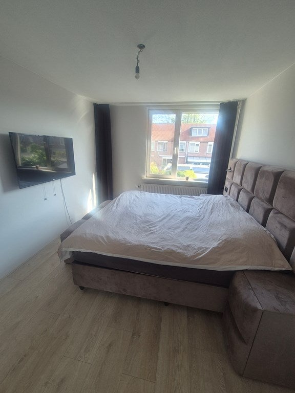 Tussenwoning te huur: Basisveenstraat 47, Purmerend
