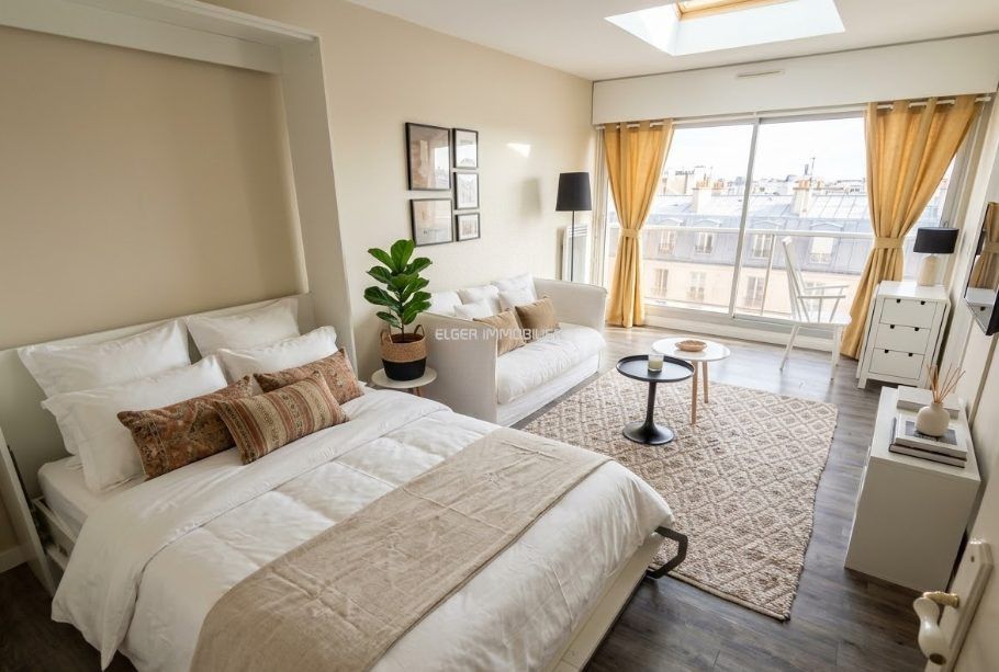 Flat Rue Eugène Millon in Paris