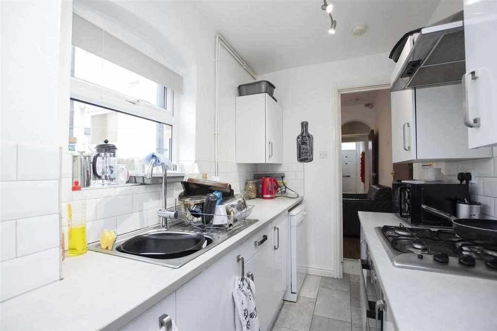Flat Dawlish Road in Birmingham