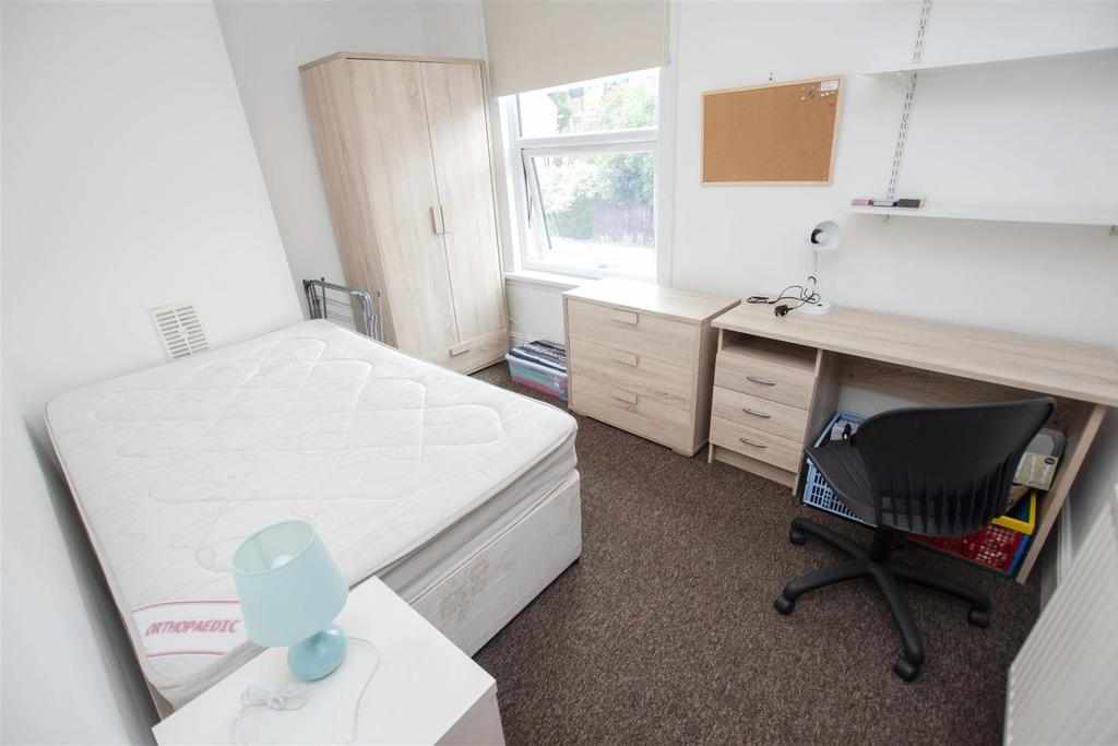 Flat Dawlish Road in Birmingham