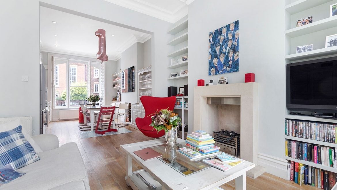 Flat Palliser Road in Greater London