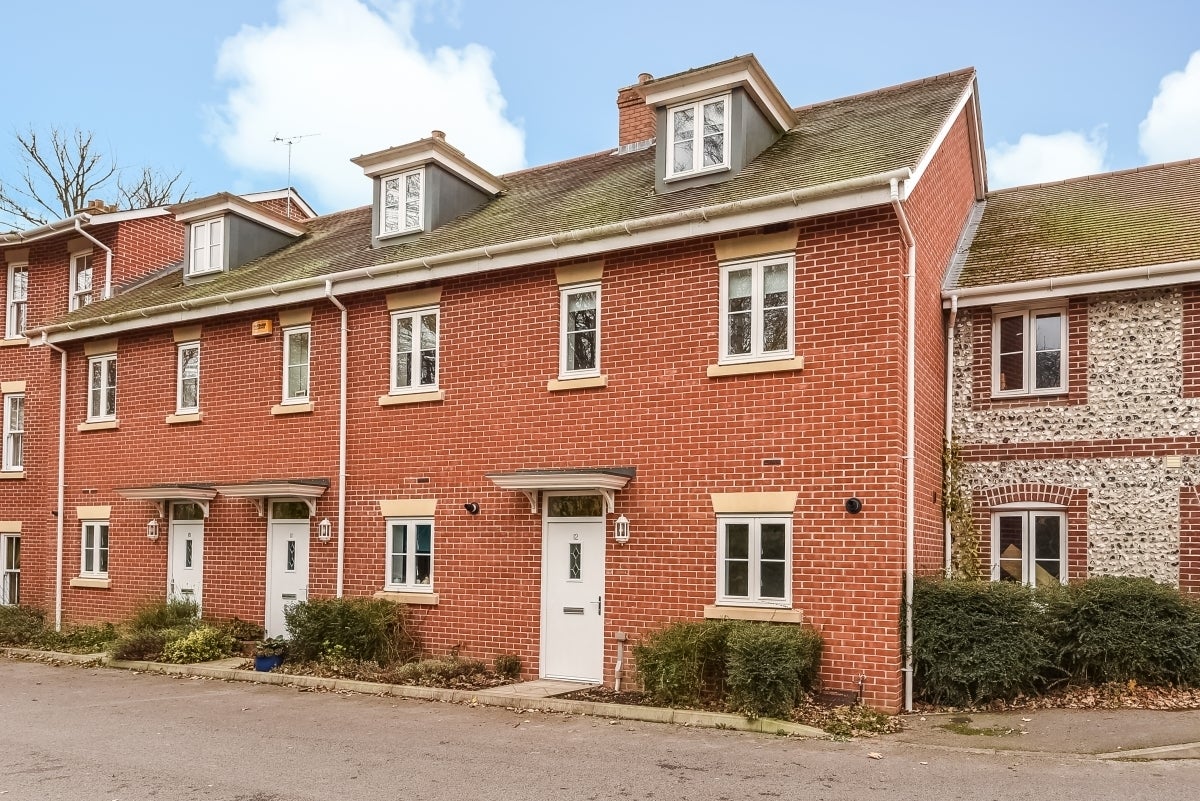 House Winton Close in Winchester